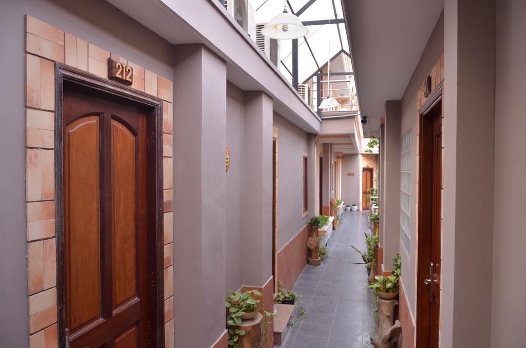 Vien Ngoc Xanh Hotel 1 Хошимин Екстериор снимка