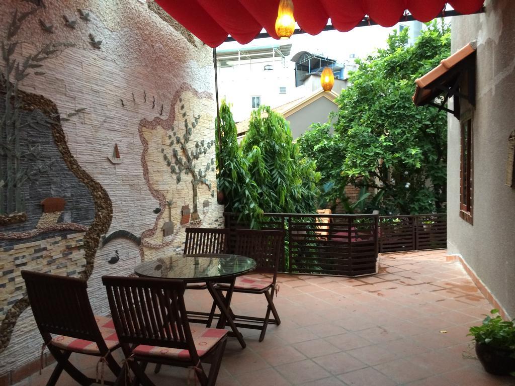 Vien Ngoc Xanh Hotel 1 Хошимин Екстериор снимка