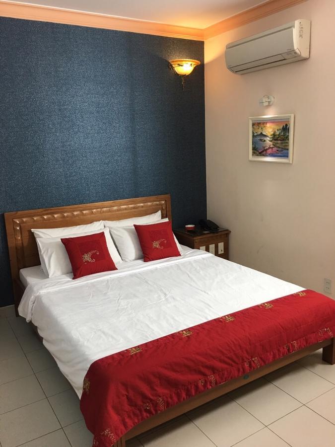 Vien Ngoc Xanh Hotel 1 Хошимин Екстериор снимка