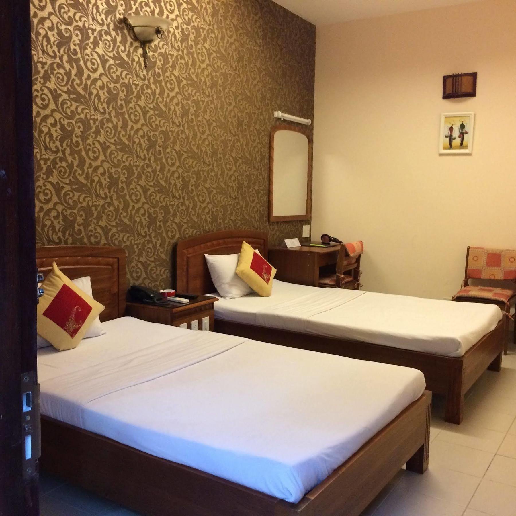Vien Ngoc Xanh Hotel 1 Хошимин Екстериор снимка
