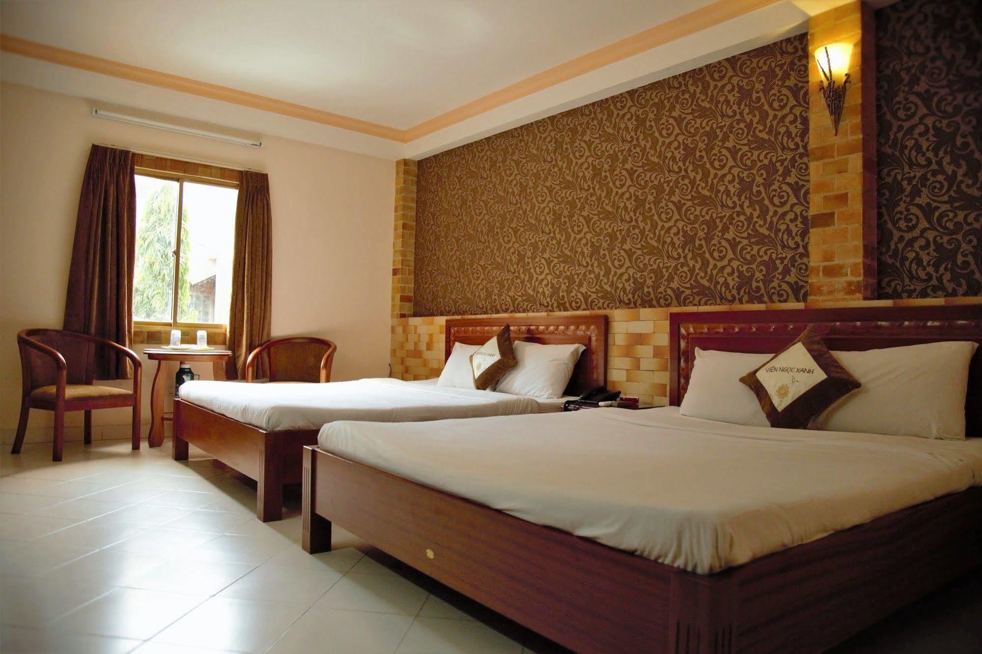 Vien Ngoc Xanh Hotel 1 Хошимин Екстериор снимка